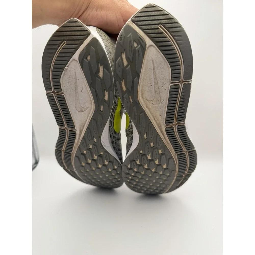 Nike Air Zoom Pegasus 35 Men's Size 10 Gray Volt Running Shoes Sneakers